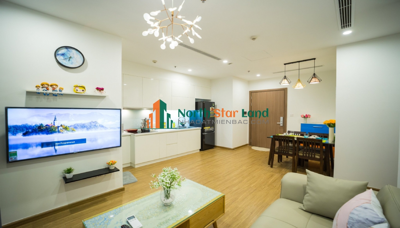 Cho thuê căn hộ dịch vụ 2PN VINHOMES SKYLAKE,Mỹ Đình 4