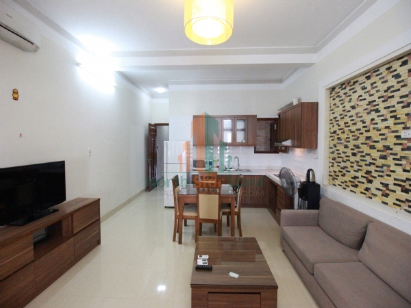 Cho thuê căn hộ dịch vụ 1PN Âu Cơ,Tây Hồ