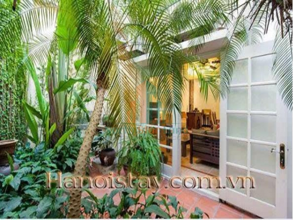 Cho thuê căn hộ dịch vụ 2 tầng trung tâm Hai Bà Trưng