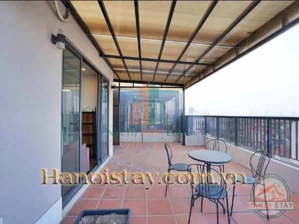 Cho thuê căn hộ dịch vụ 2PN có ban công lớn Tô Ngọc Vân,Tây Hồ