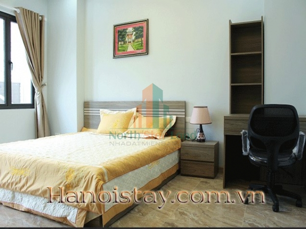 Cho thuê căn hộ dịch vụ 2PN đường Láng Hạ,Đống Đa