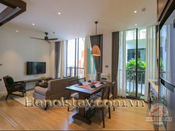 Cho thuê căn hộ dịch vụ 2PN Tôn Thất Thiệp-Hoàn Kiếm