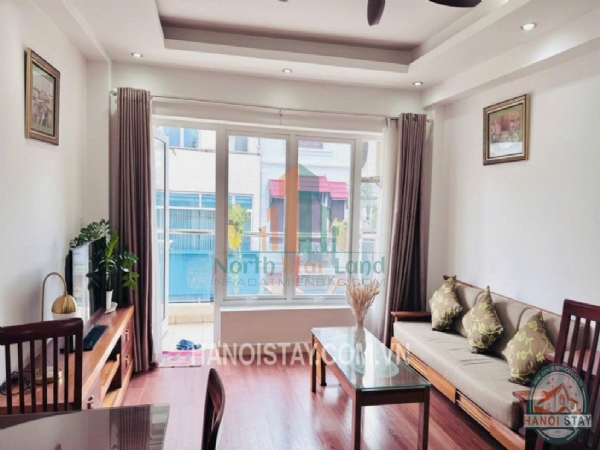 Cho thuê căn hộ dịch vụ Phó Đức Chính Trúc Bạch,Ba Đình