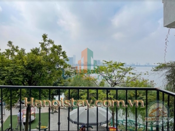 Cho thuê căn hộ dịch vụ view hồ,1PN Phú Yên,Ba Đình