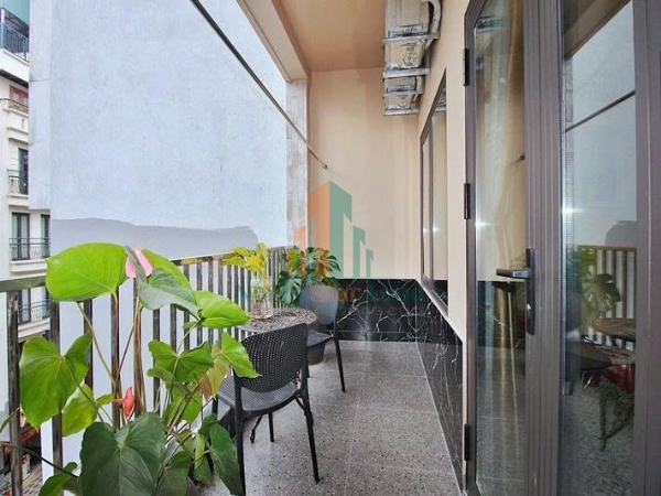 Cho thuê căn hộ dịch vụ Yên Phụ Tây Hồ